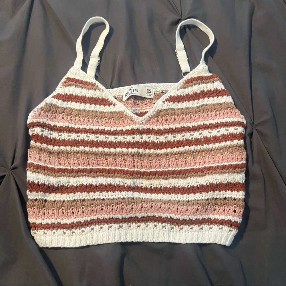 Hollister Crocket Top